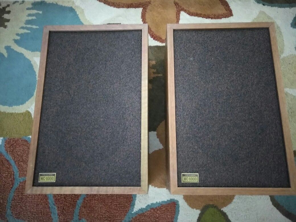 Vintage Realistic MC1000 Speakers. Working Perfect. $50
