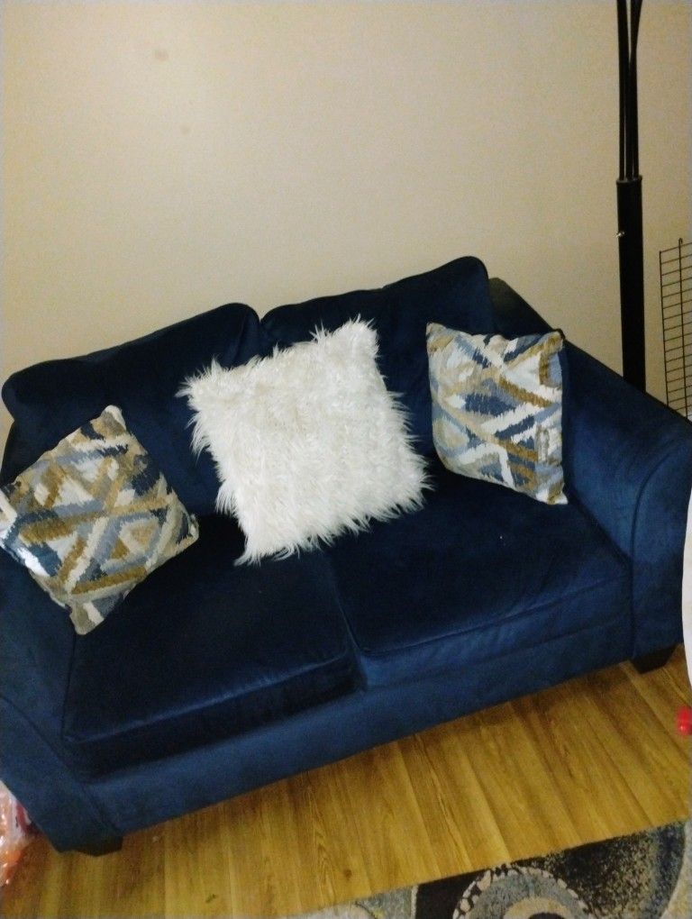 Blue Furniture With Ottoman