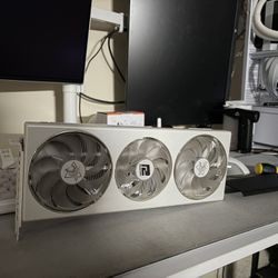 Power Color Hell Hound, 7800 Xt Spectral