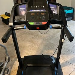 Horizon, treadmill, variable response cushions