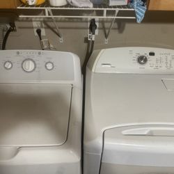Washer and dryer set