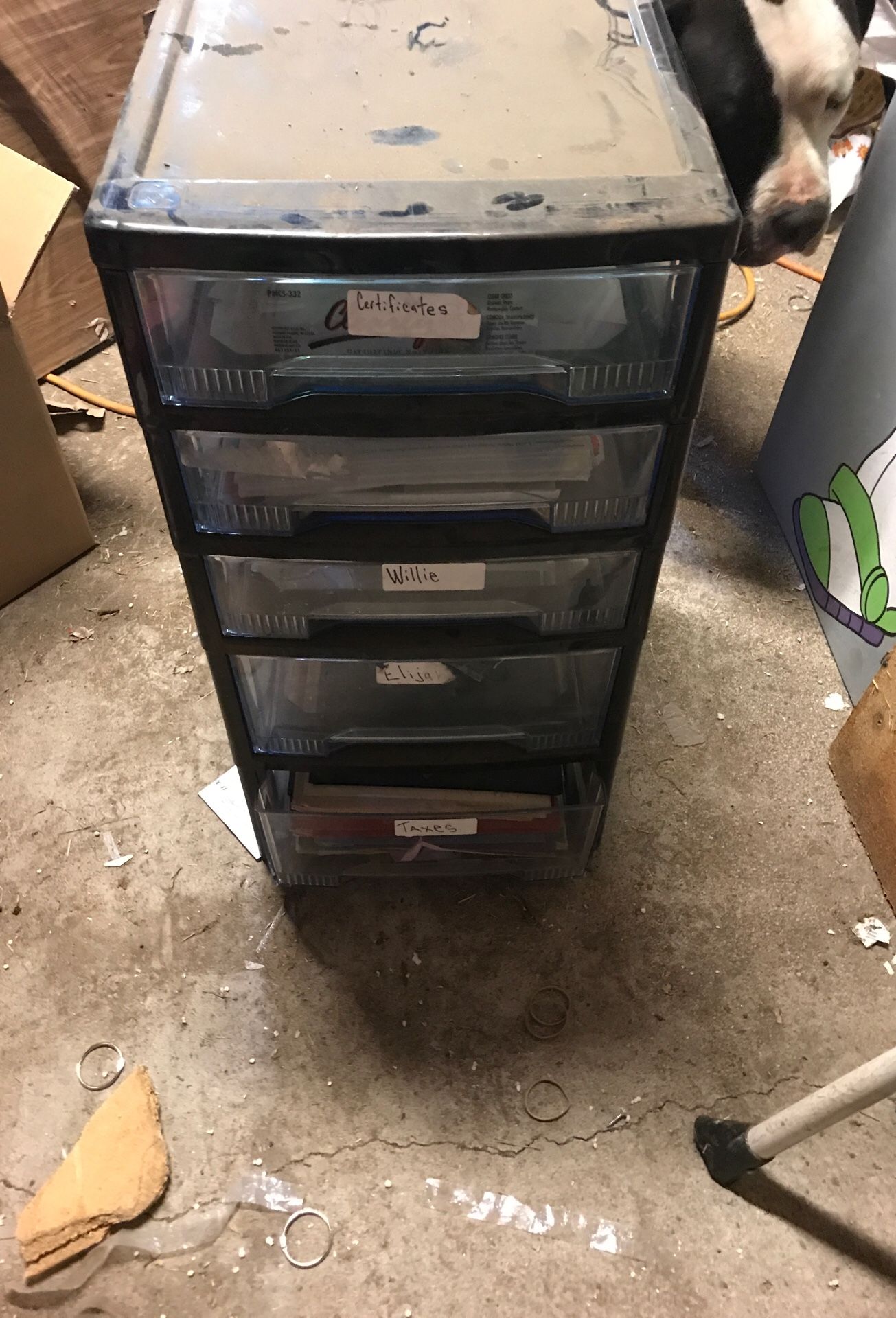 Storage container 5 drawers 24” tall