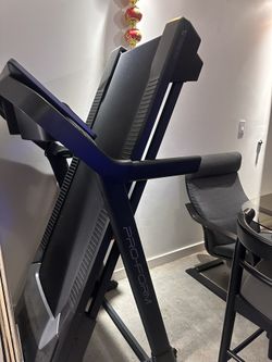 ProForm Carbon TL Treadmill