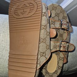 GUCCI sandals 