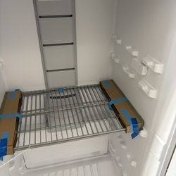 Whirlpool Refrigerator 