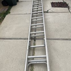 Aluminum Extension Ladder 24’