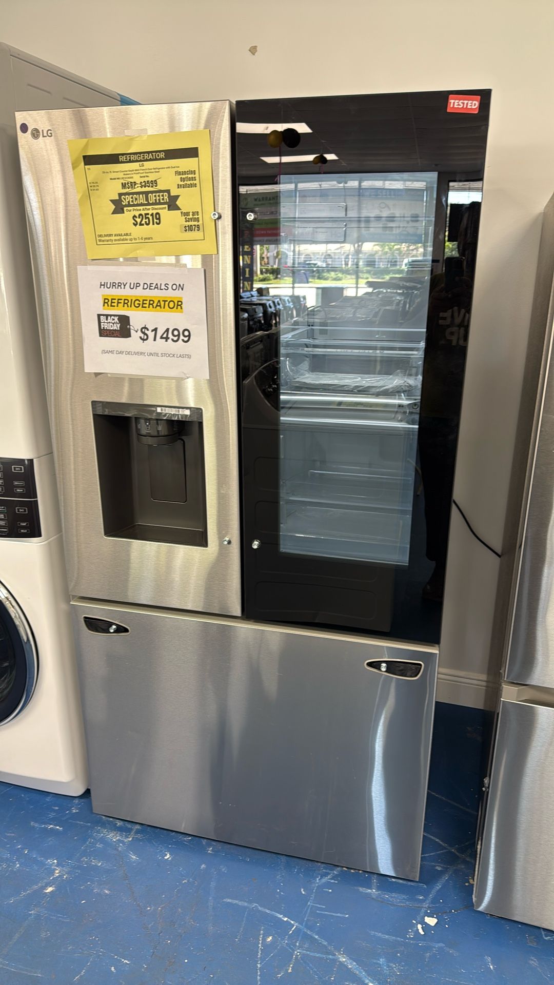 Refrigerator Knock Door Dual Ice Crafted