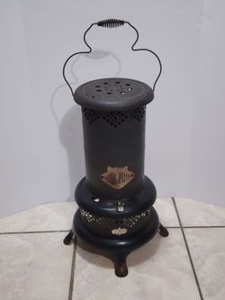 Vintage kerosene heater ( read description )