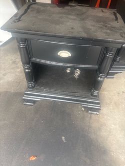 2 Black Night Stand