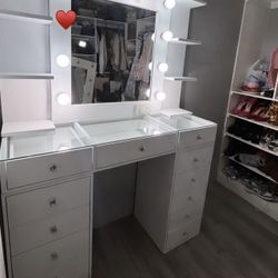 All Glass Top Desk With Mirror 