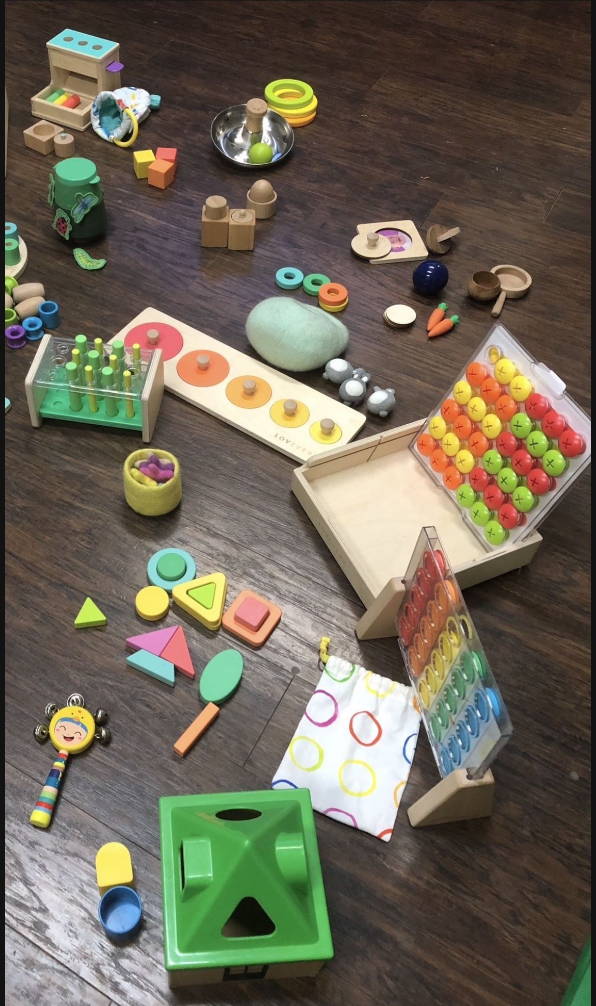 Lots of Montessori / Educational baby Toy- by Lovevery -
