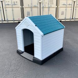New in box $70 Medium Size Dog House Waterproof Plastic Indoor Outdoor Shelter Cage Kennel 30x30x32 inches