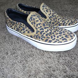 No Boundaries Women Size 6.5