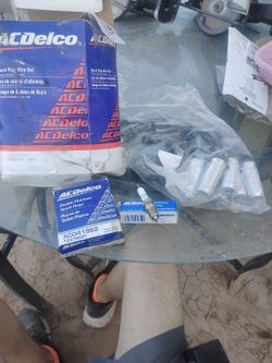 For An LS1 2 ,4,7 Engine Spark Plug Cables And Spark Plug 