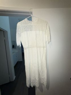 Women’s Lace Midi Dress