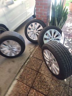 Honda accord ,rims and tires .