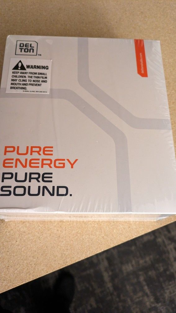 Delton Bluetooth Computer Headset w/Dock. NEW IN BOX