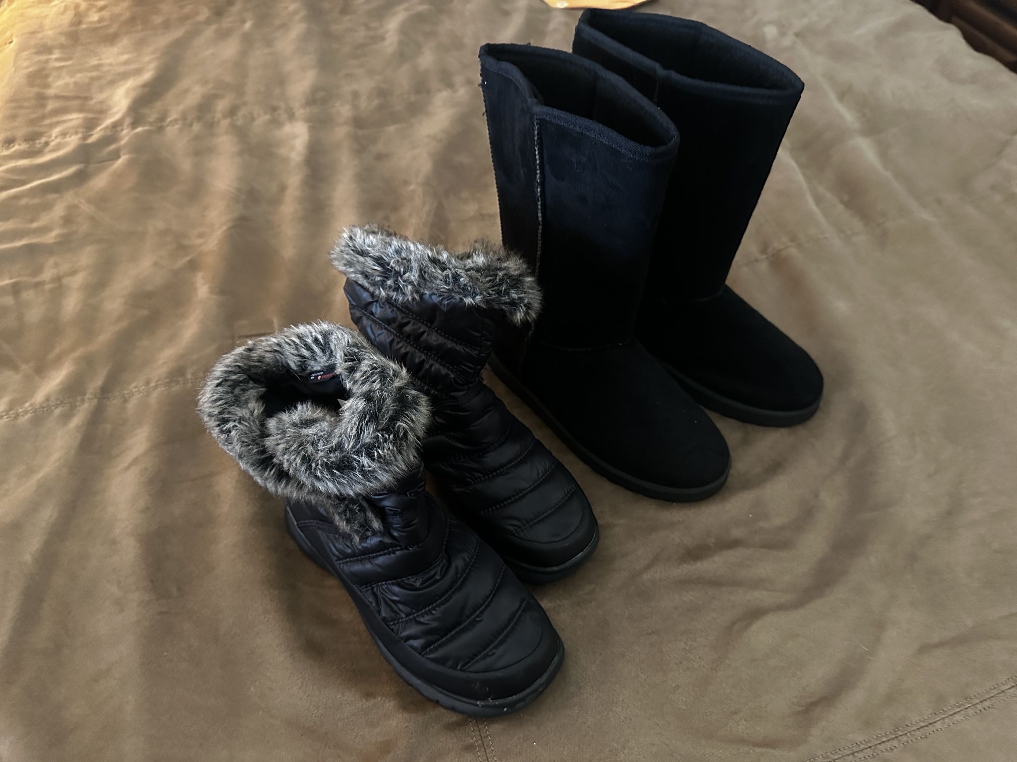 2 Pairs Black Boots Women Size 8