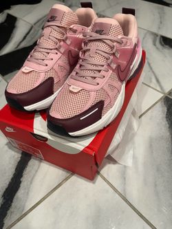 Nike V2K RUN $100