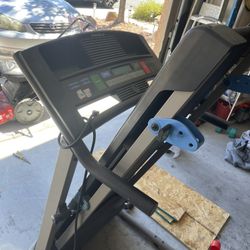 Treadmill 