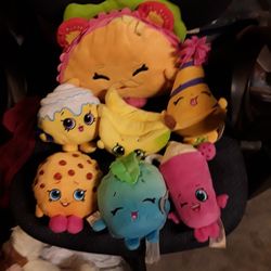 Lot of 9 Shopkin Plushies
