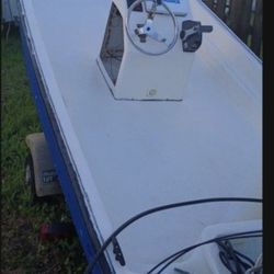 1977 Boston Whaler Project Boat 13ft *dry Hull*