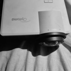 Optoma Projector