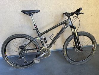 Felt carbon mountain bike