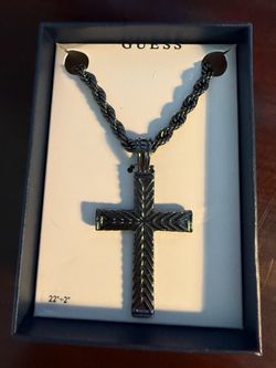 Men’ s Pendant Necklace with Cross