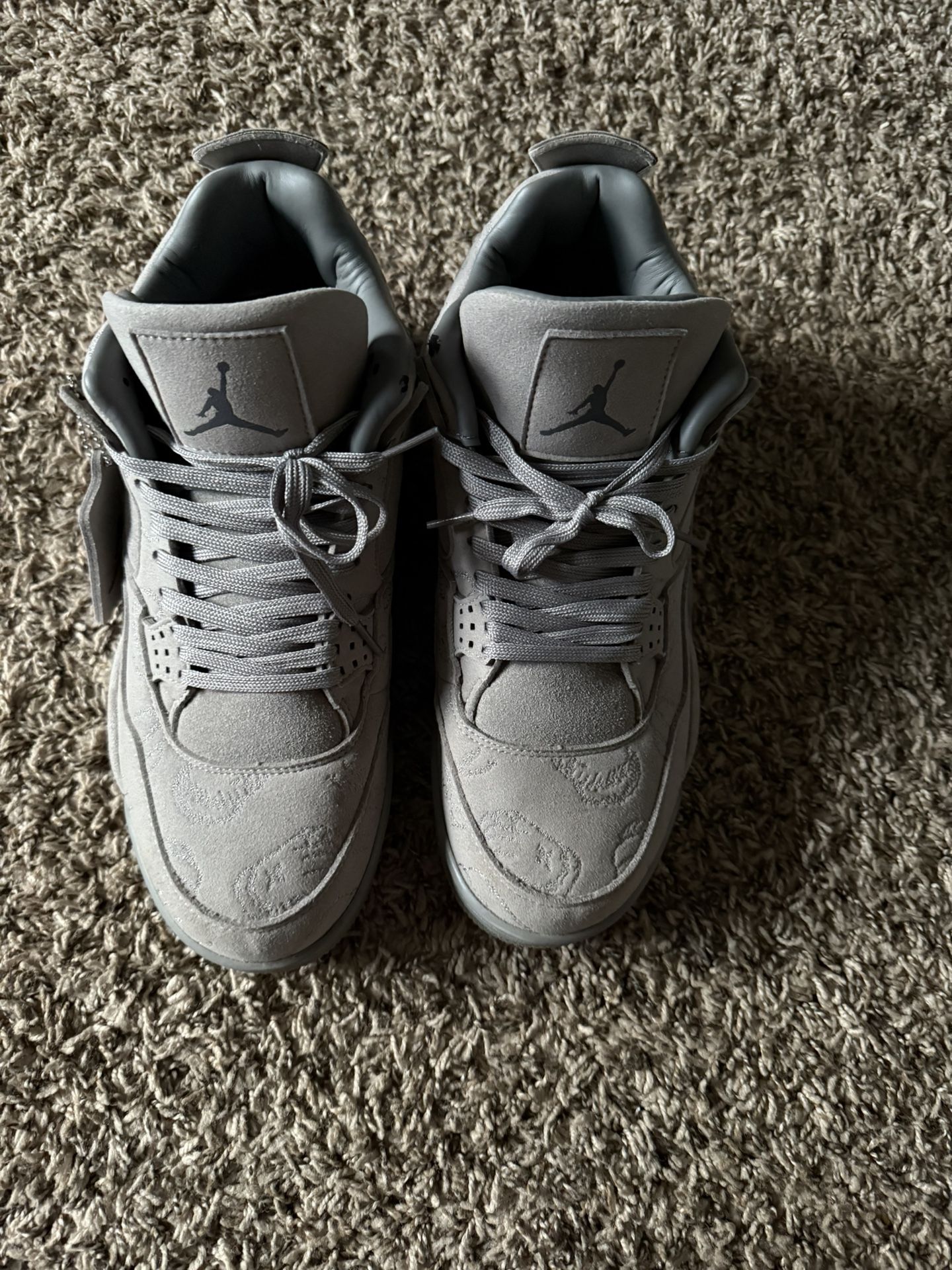 Jordan 4 X Kaws