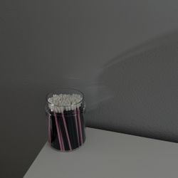 lip applicators 