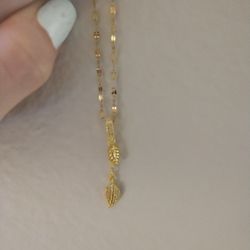 Unique Gold/Silver Necklace. Leafs With Small Diamond Accents