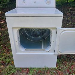 Fridgeadaire Dryer 