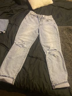 H&M mom jeans size 6