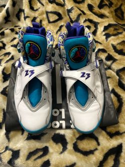 Air Jordan 8 Retro size 9
