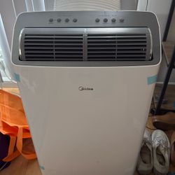 Midea Portable Air Conditioner Unit 