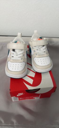 Toddler nike shoes size 4c