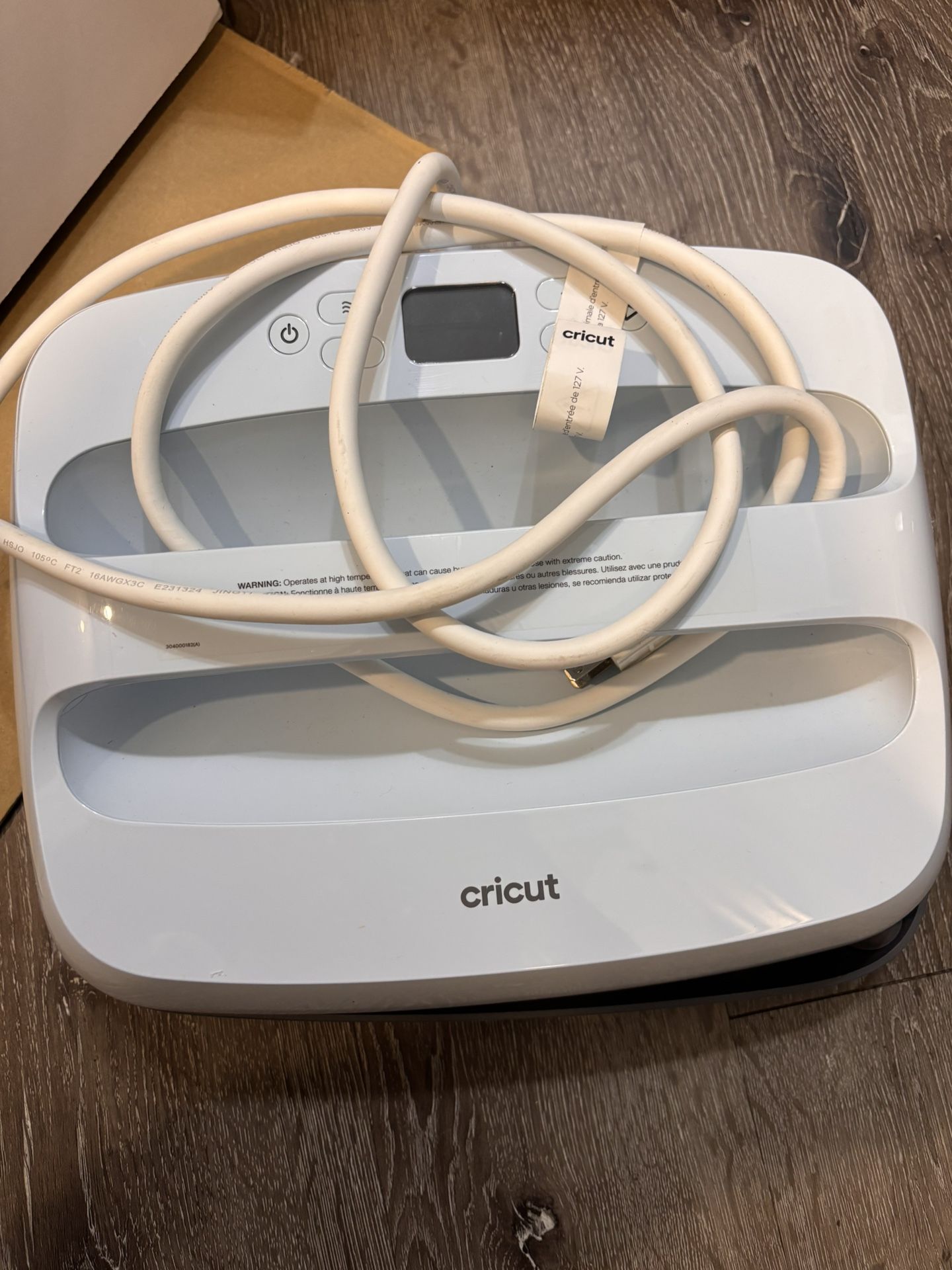 Cricut Machines Both For Sale