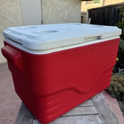 Coleman Ice Cooler 36 Quarts Clean 