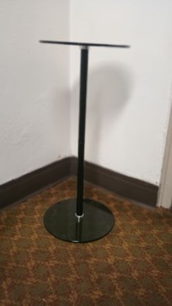Black glass Round Pedestal Side Table