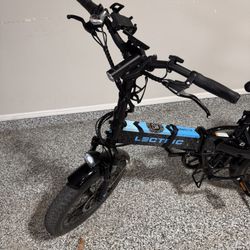 Like new lectric xp 3.0 folding electric bike ebike - burley dash RM child seat included