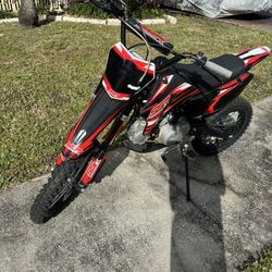 125 Pit Bike 