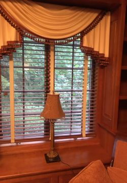 Pairs of buffet lamps