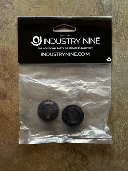 Industry Nine Hydra Centerlock Front 15mm End Caps