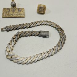 Two Tone Cuban Link Pendant With Ring 
