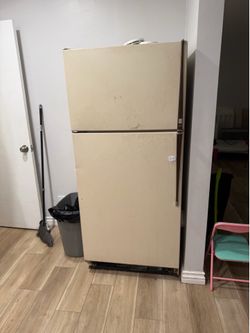 Free fridge