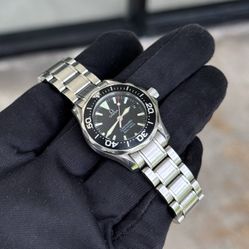 Omega 28mm Seamaster Professional 300M Black Dial Stainless Steel Bracelet Quartz Movement Watch 2282.50