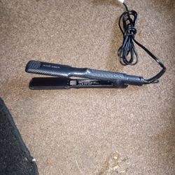 Hair Straightener Good Condition $7.00