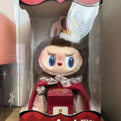 Let’s Check Mate Labubu King