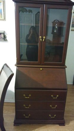 Wood cabinet